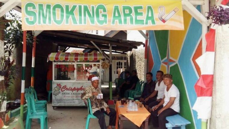 smoking area_cipondoh