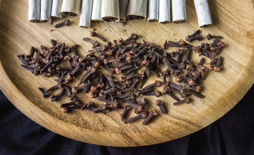 Mengenal Komposisi Rokok di Indonesia - Komunitas Kretek