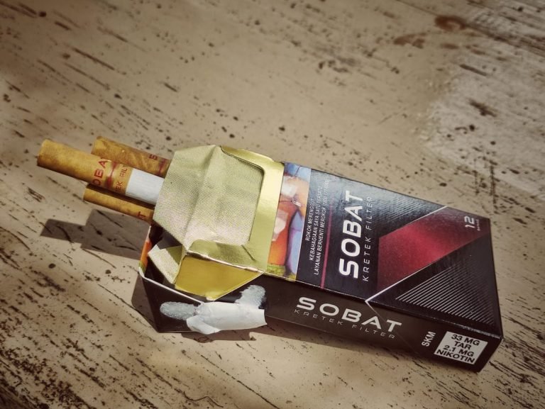 rokok sobat