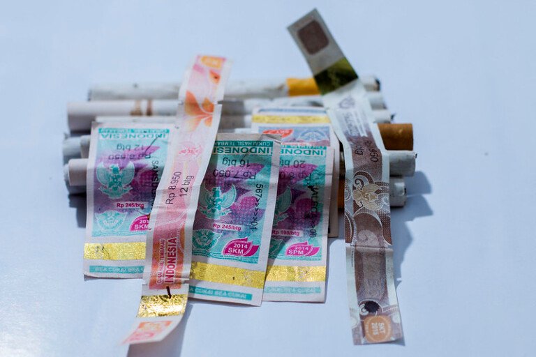 rokok ilegal di indonesia