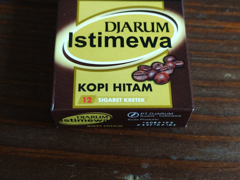 djarum istimewa kopi hitam