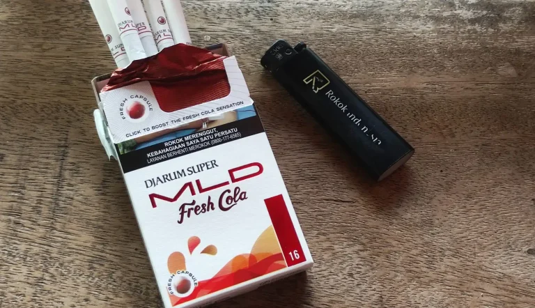 djarum super mld cola, merek rokok yang jangan dibawa ke tongkrongan Komunitas Kretek