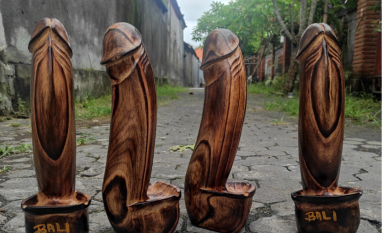 Asbak penis Bali adalah simbol kekuatan Komunitas Kretek