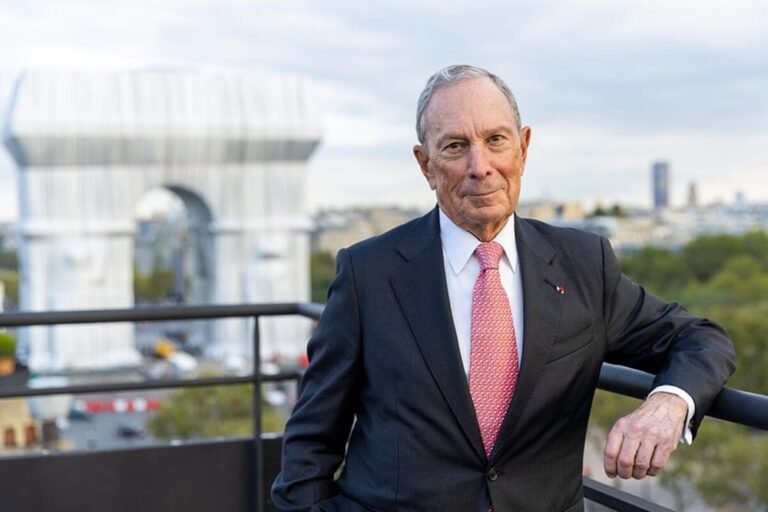 Michael Bloomberg, sosok di balik propaganda antirokok Komunitas Kretek
