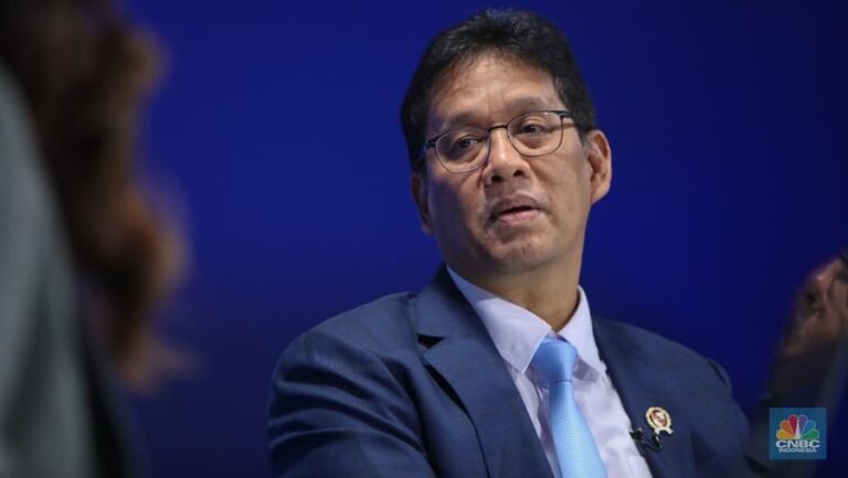 Menkeu Purbaya tak akan naikkan harga jual eceran rokok Komunitas Kretek