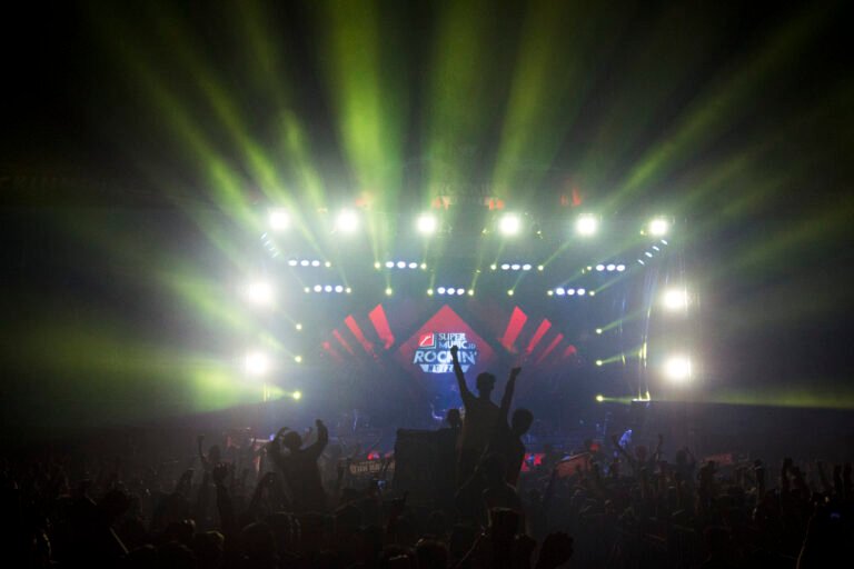 Industri rokok dalam skena musik