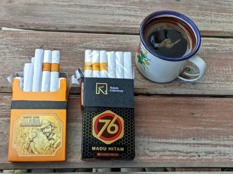 aturan rasa rokok